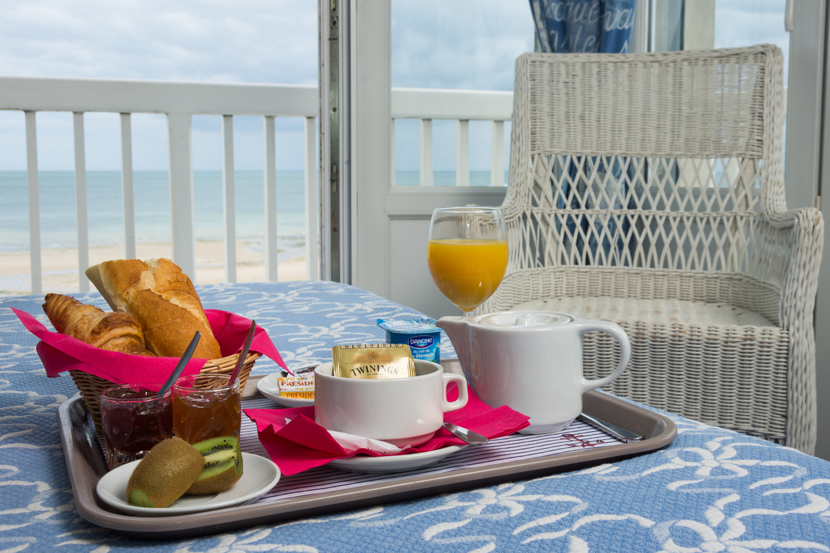 Bons cadeaux : offrez un séjour à vos proches - Hôtel Restaurant de la mer à Langrune sur Mer Bons cadeaux : offrez un séjour à vos proches - Hôtel Restaurant de la mer à Langrune sur Mer